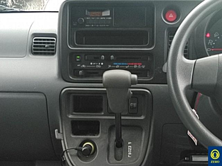 DAIHATSU HIJET VAN 2017