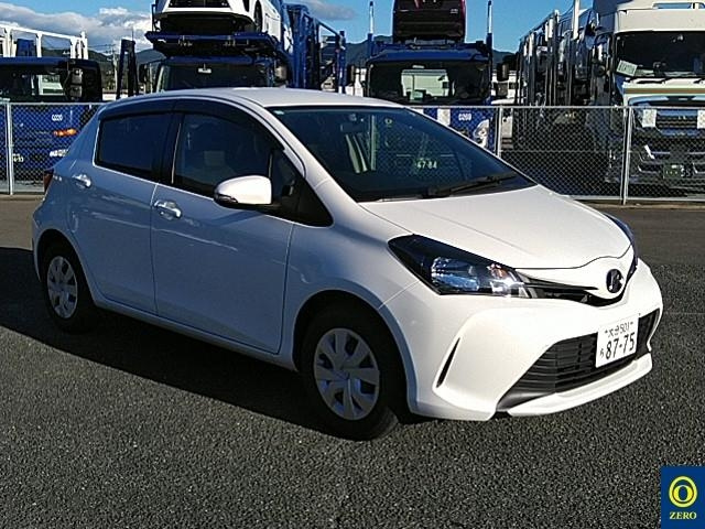 TOYOTA VITZ 2014