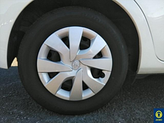 TOYOTA VITZ 2014