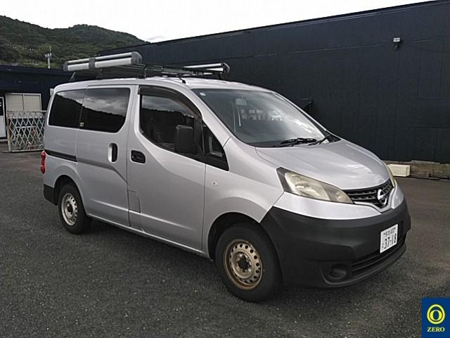 NISSAN NV200 2015
