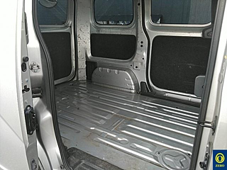 NISSAN NV200 2015