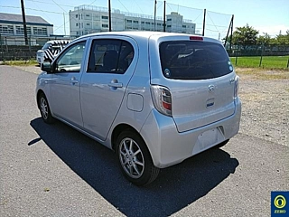 DAIHATSU MIRA E S 2016