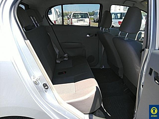 DAIHATSU MIRA E S 2016