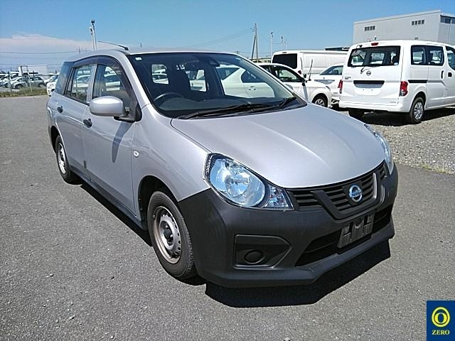 NISSAN AD 2020