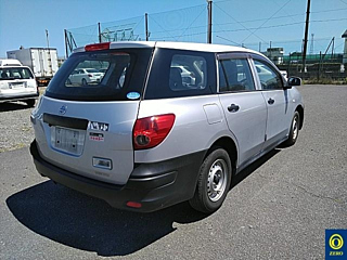 NISSAN AD 2020