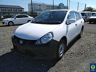 NISSAN AD 2019