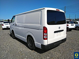 TOYOTA HIACE VAN 2012