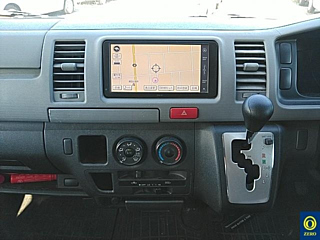 TOYOTA HIACE VAN 2012