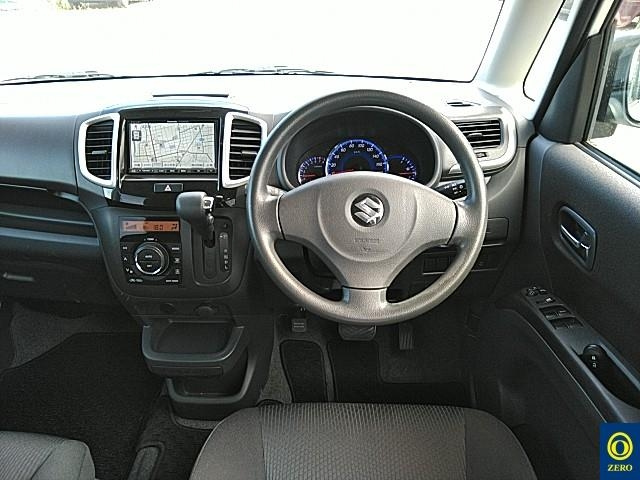 SUZUKI SOLIO 2011