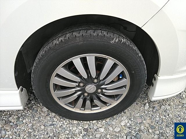 SUZUKI SOLIO 2011