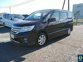 NISSAN SERENA 2011