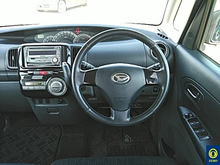 DAIHATSU TANTO 2009