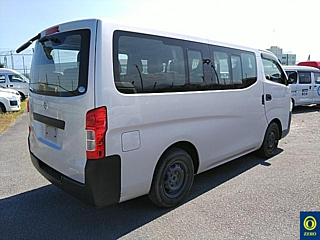 NISSAN CARAVAN 2014