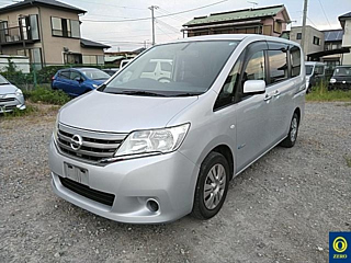 NISSAN SERENA 2013