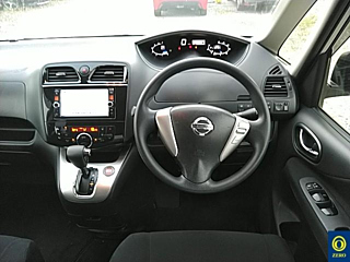 NISSAN SERENA 2013