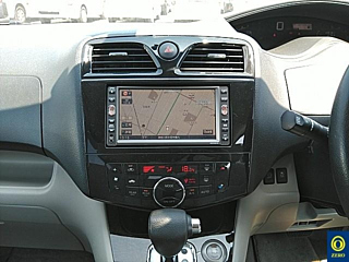 NISSAN SERENA 2011