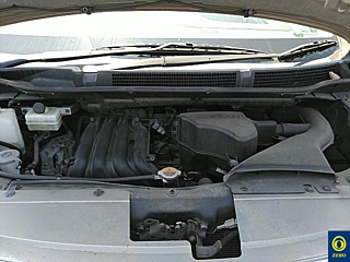 NISSAN SERENA 2011