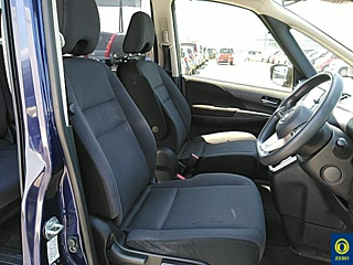 NISSAN SERENA 2017