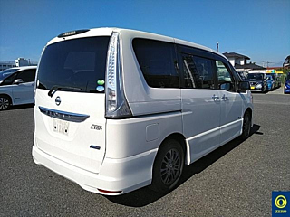 NISSAN SERENA 2013