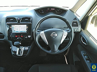 NISSAN SERENA 2013