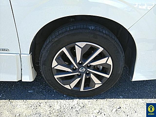 NISSAN SERENA 2020