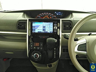 DAIHATSU TANTO 2018
