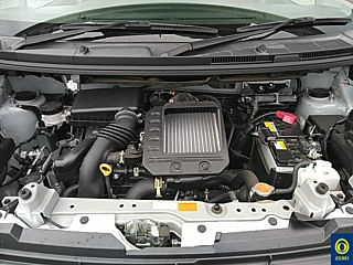 TOYOTA ROOMY 2023