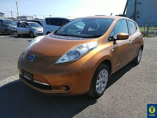 NISSAN LEAF 2016