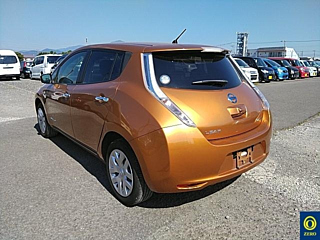 NISSAN LEAF 2016