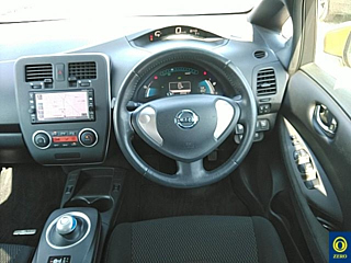 NISSAN LEAF 2016