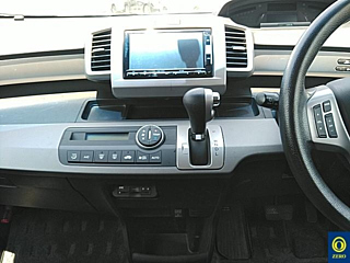 HONDA FREED 2013