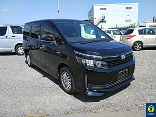 TOYOTA VOXY 2014
