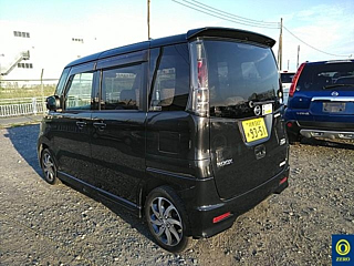 NISSAN ROOX 2011