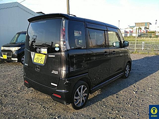 NISSAN ROOX 2011