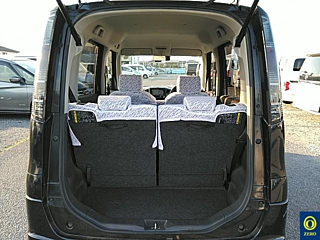 NISSAN ROOX 2011