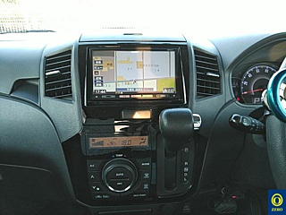 NISSAN ROOX 2011