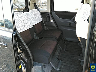 NISSAN ROOX 2011