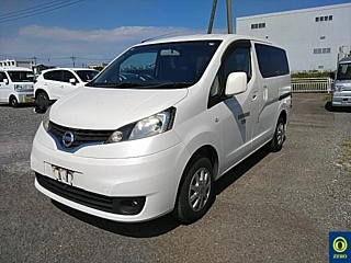 NISSAN NV200 2011