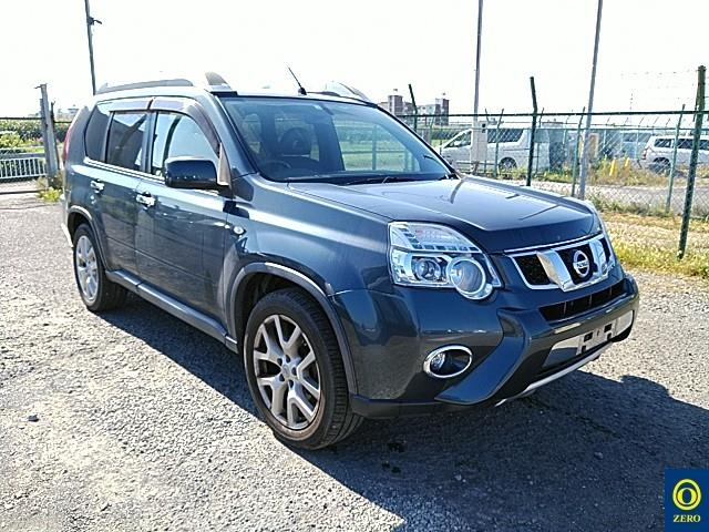 NISSAN X-TRAIL 2012