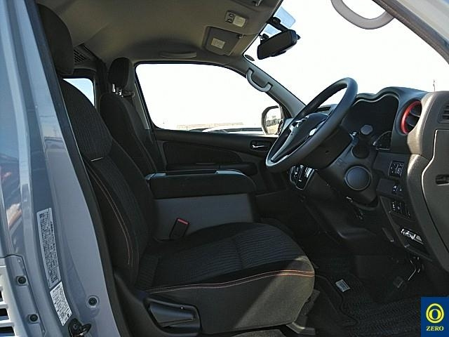 NISSAN CARAVAN VAN 2021