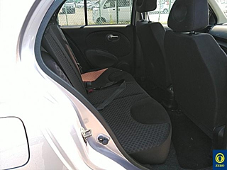 NISSAN MARCH 2010