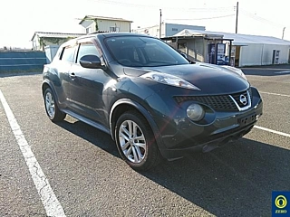 NISSAN JUKE 2012