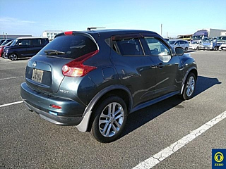 NISSAN JUKE 2012