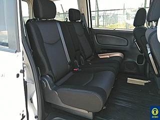 NISSAN SERENA 2013