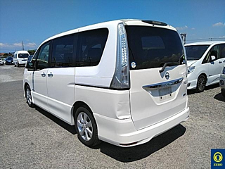 NISSAN SERENA 2013