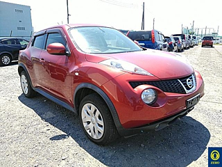 NISSAN JUKE 2012