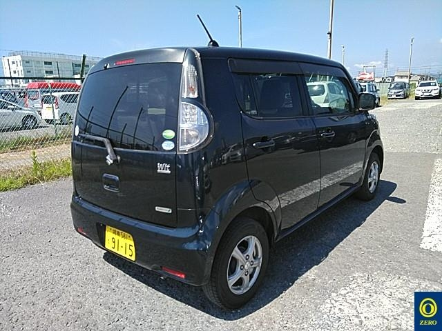 SUZUKI MRWAGON 2013