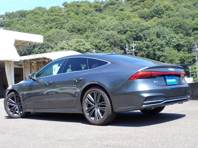 AUDI A7 2022