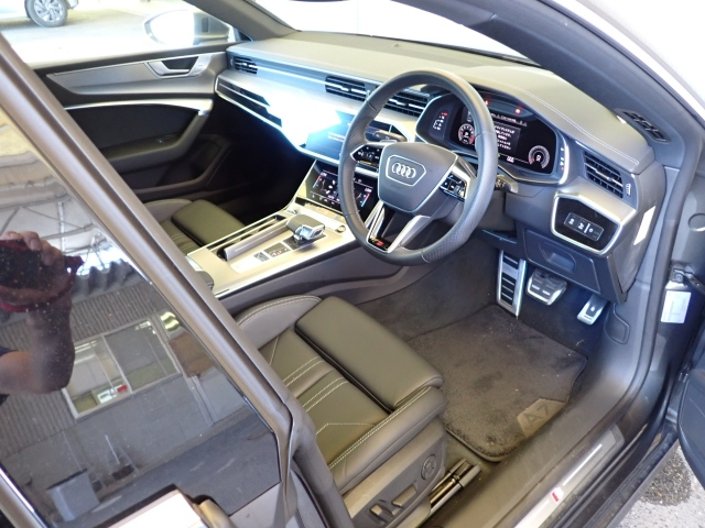 AUDI A7 2022