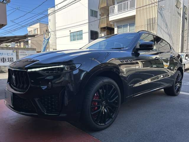 MASERATI LEVANTE 2020